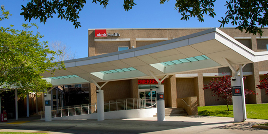 Exterior view of Angleton Campus