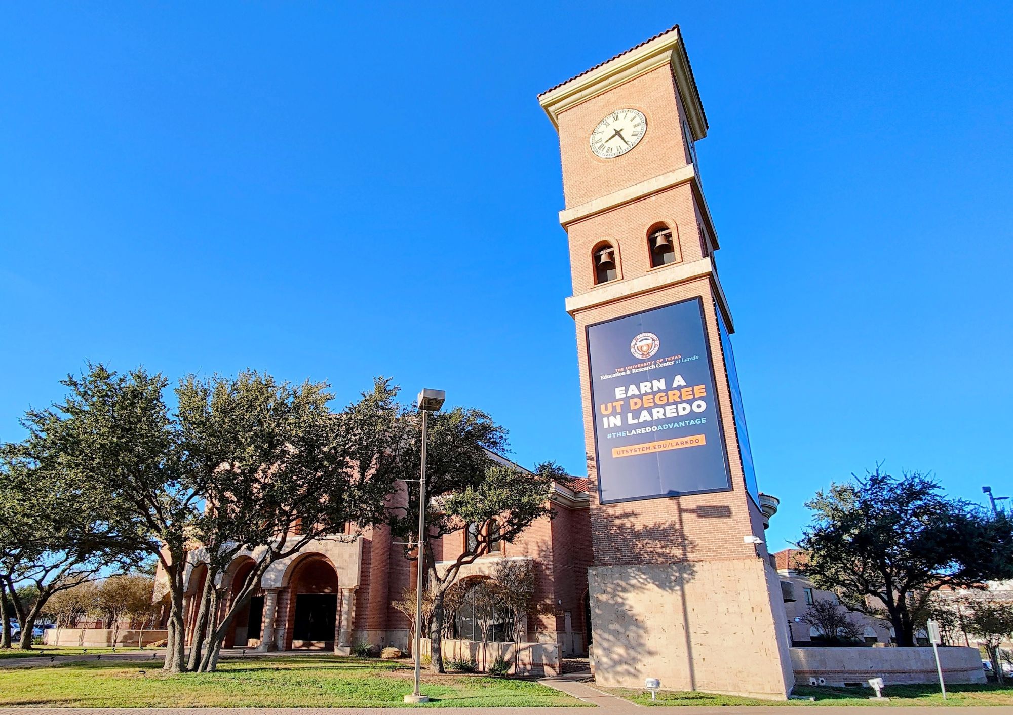 Exterior of  UT Education and Research Center at Laredo